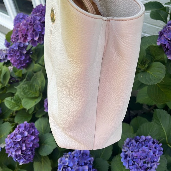 Hunting World White Leather Circle Handle Handbag - Picture 3 of 5